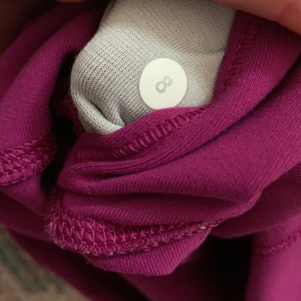 Lululemon Wunder Under Size 8 - image 4